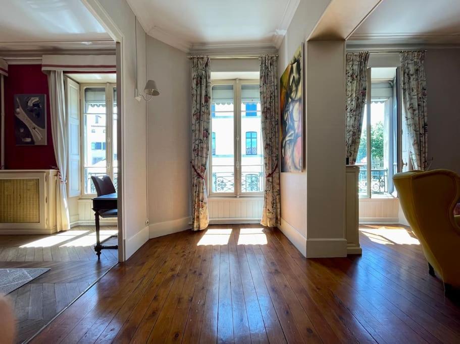 Le Balcon De Gambetta ※ Apartment การ์กาซอน ภายนอก รูปภาพ